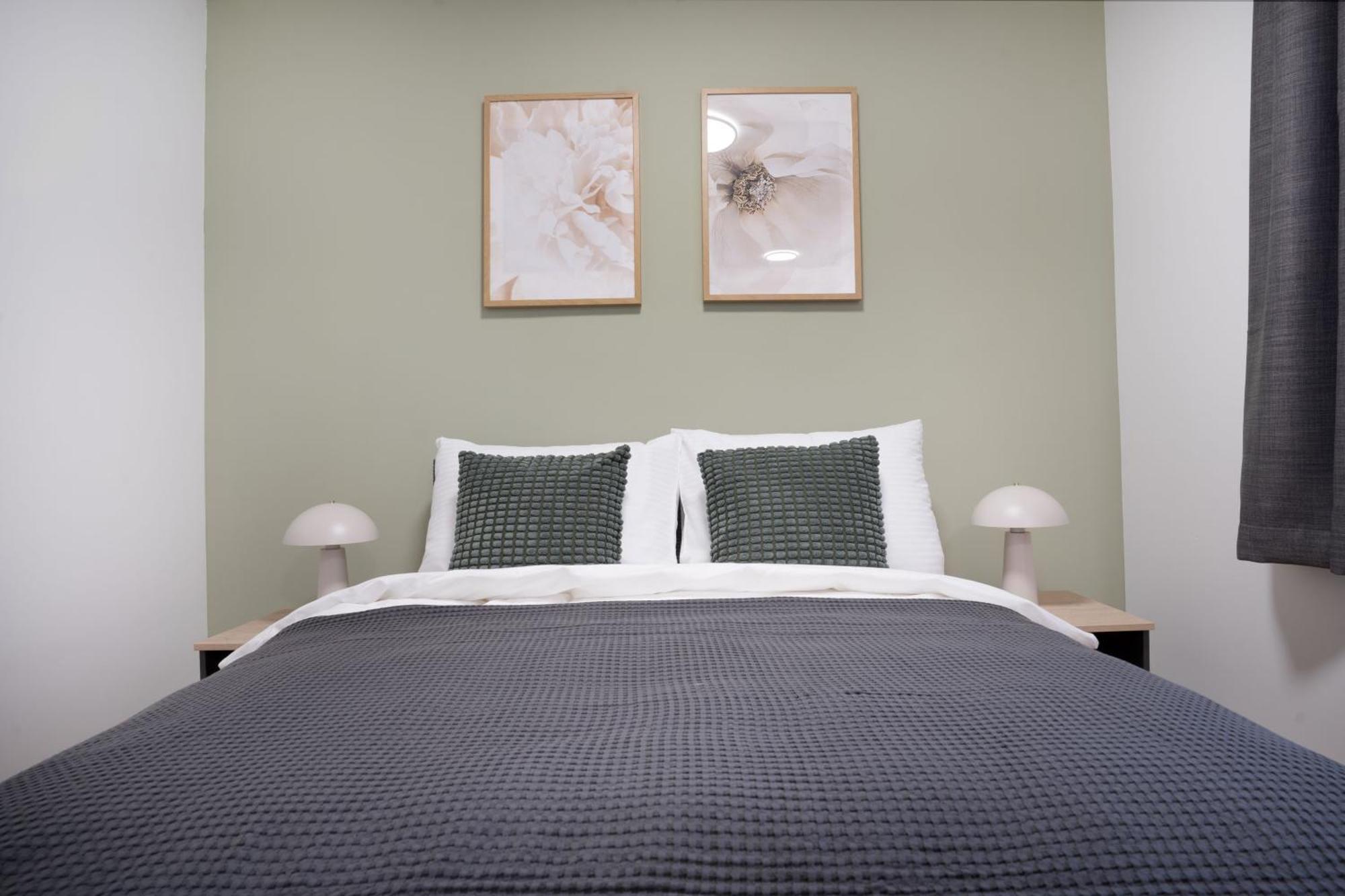 Schoene In I Home2share Apartment